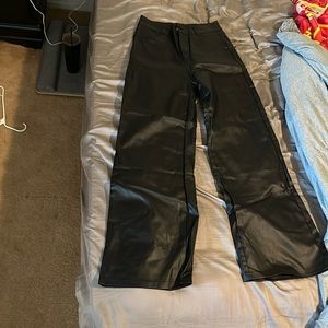 Faux leather pants wide cut